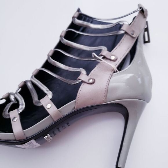 Schutz - Picture 2 of 7